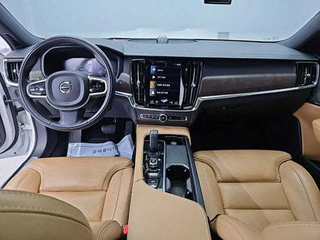 Volvo V90 — photo 07