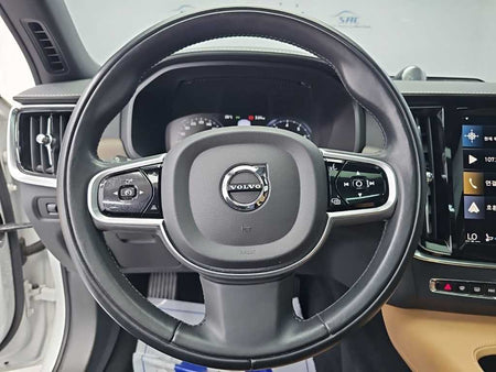 Volvo V90 — photo 09