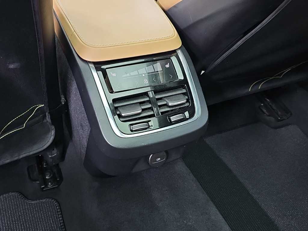 Volvo V90 — photo 13