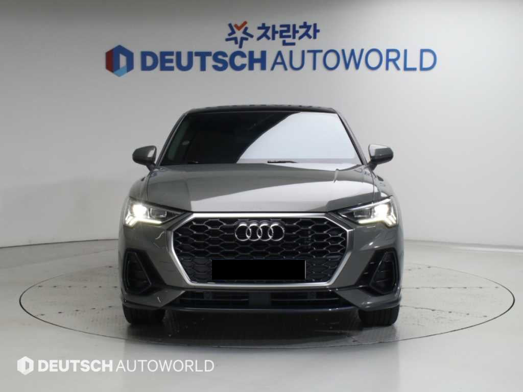 Audi Q3 — photo 03