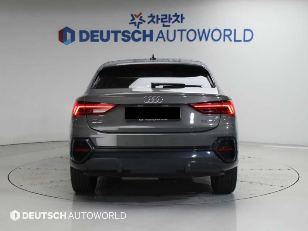 Audi Q3 — photo 04