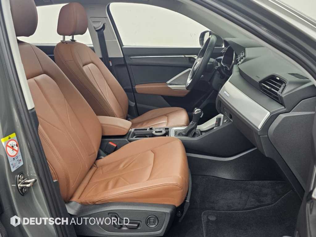 Audi Q3 — photo 10