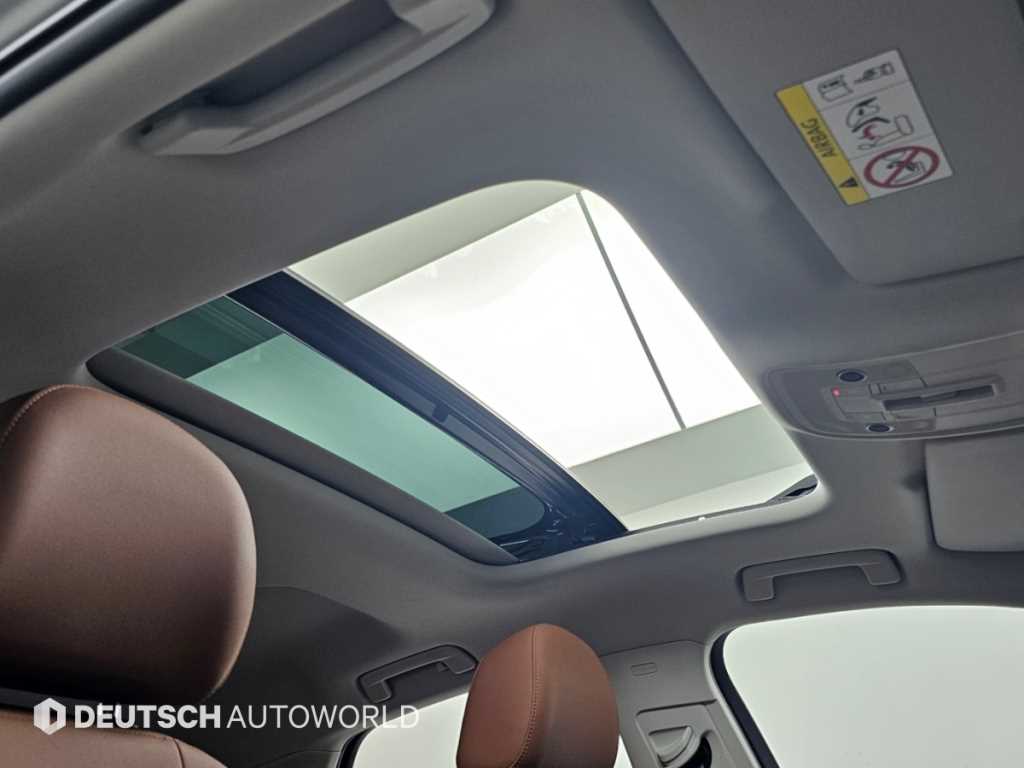 Audi Q3 — photo 18