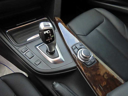 BMW 3-Series — photo 10