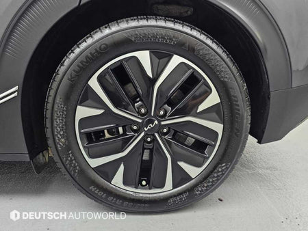 Kia EV6 — photo 05
