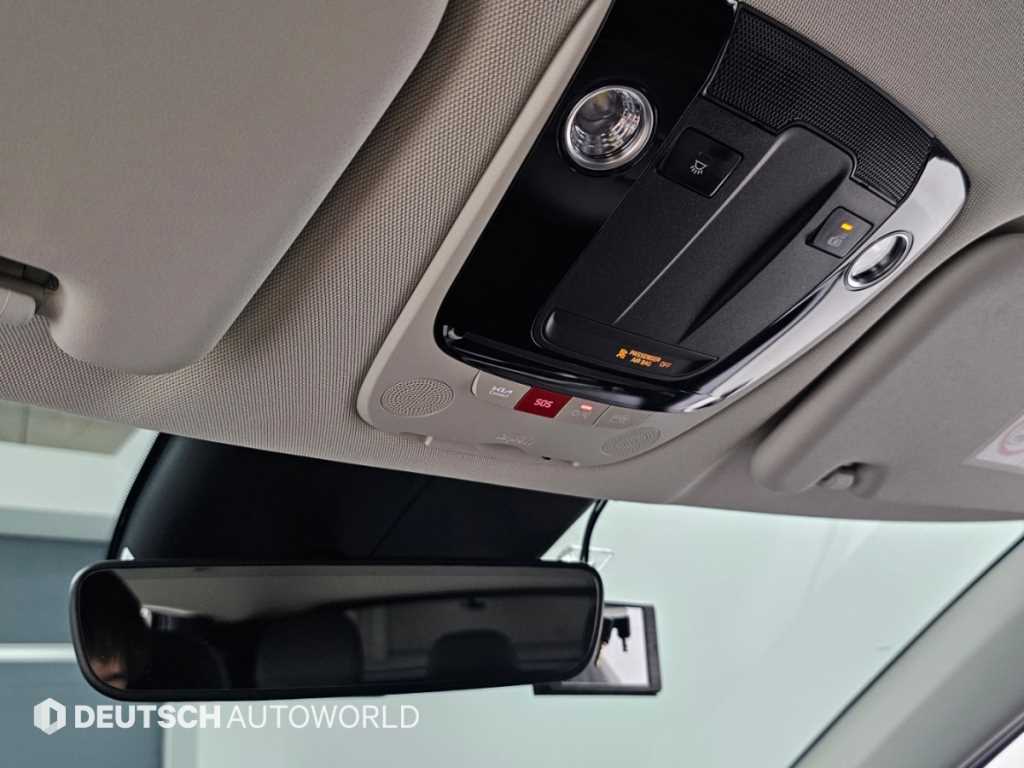 Kia EV6 — photo 18
