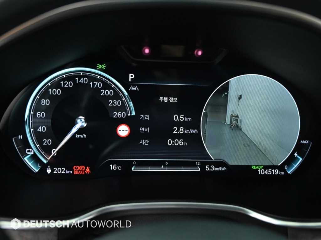 Genesis G80 — photo 08
