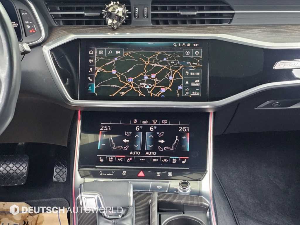 Audi A6 — photo 14