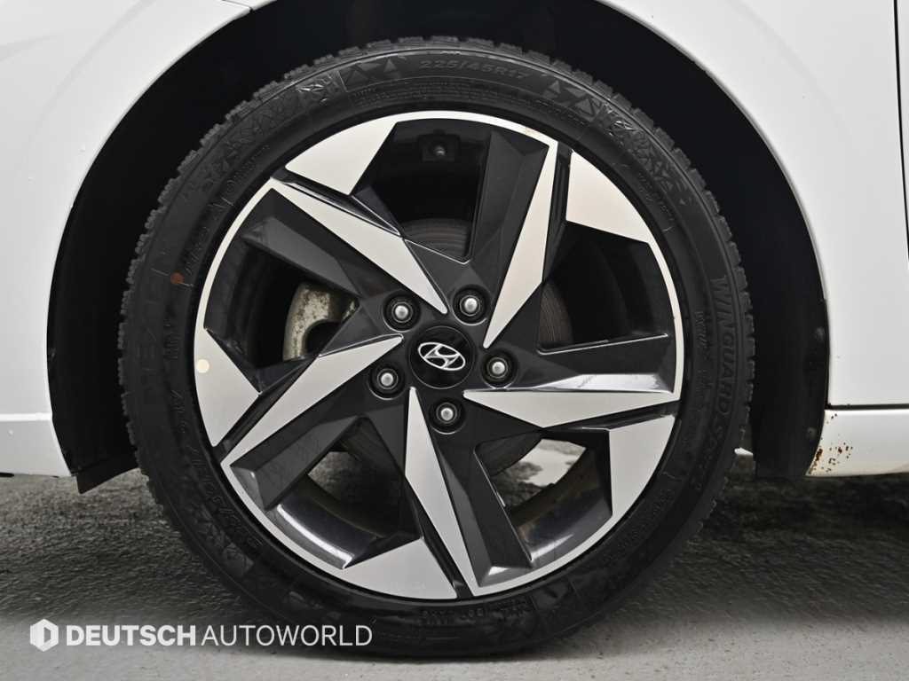 Hyundai Avante — photo 05