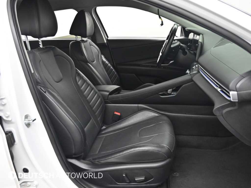 Hyundai Avante — photo 10