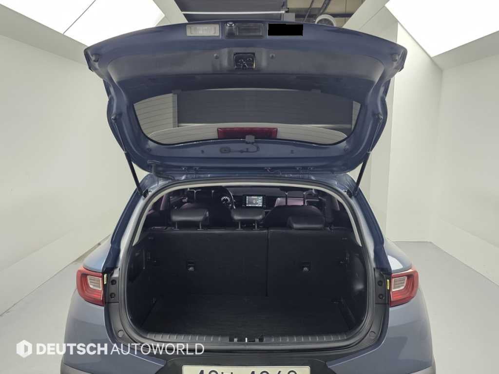 Kia Stonic — photo 19
