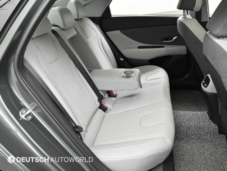 Hyundai Avante — photo 12