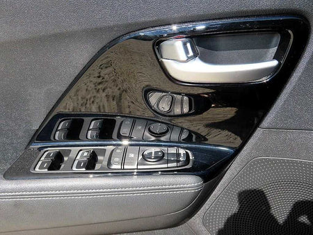 Kia Niro — photo 11