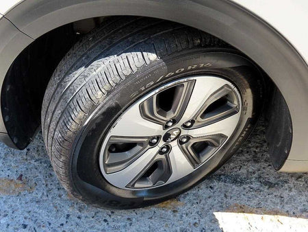 Kia Niro — photo 20