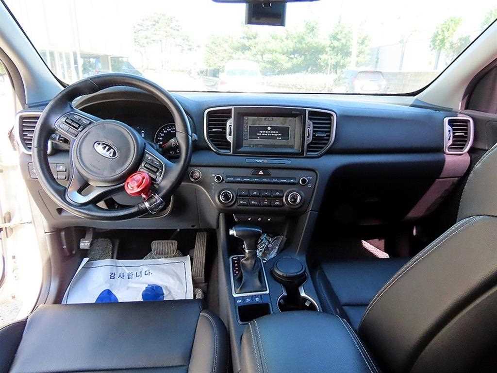 Kia Sportage — photo 07