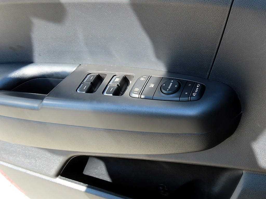 Kia Sportage — photo 11