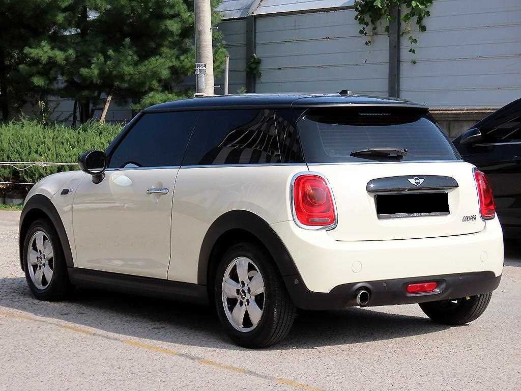 Mini Cooper — photo 03