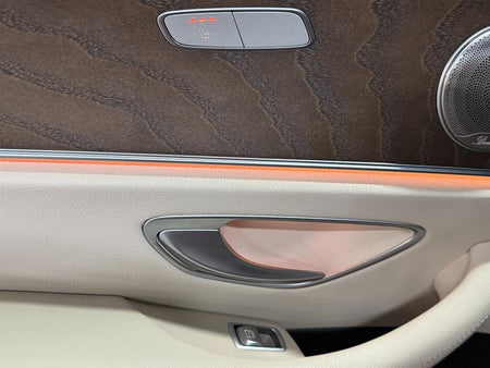 Mercedes-Benz E-Class — photo 15
