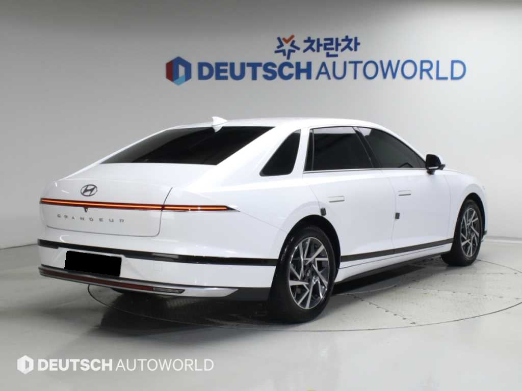 Hyundai Grandeur — photo 02