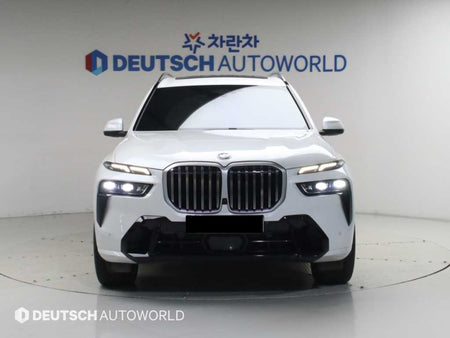 BMW X7 — photo 03