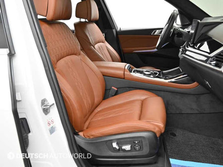 BMW X7 — photo 10