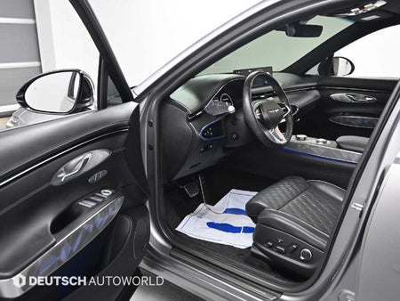 Genesis GV70 — photo 11