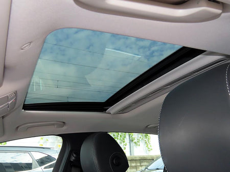 Mercedes-Benz E-Class — photo 17
