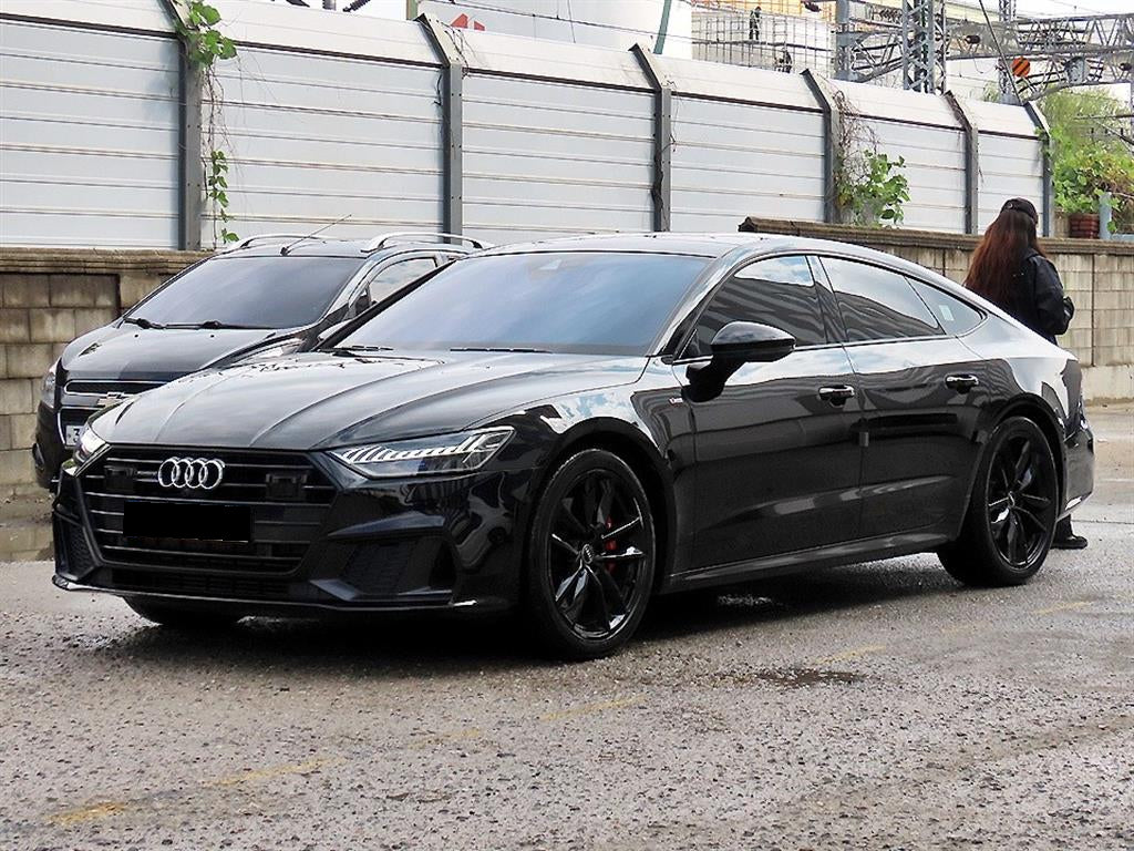 Audi A7 — photo 02