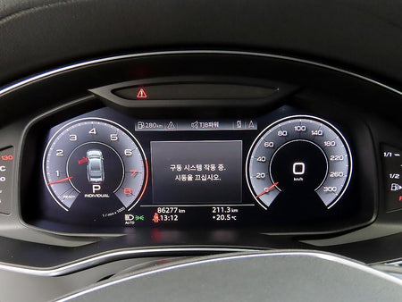 Audi A7 — photo 09