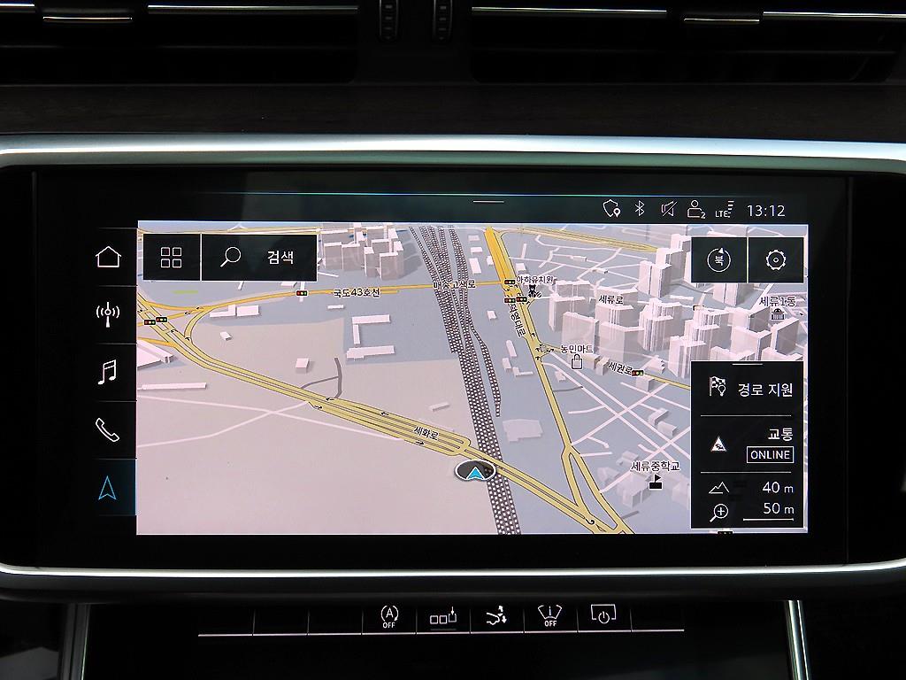 Audi A7 — photo 13