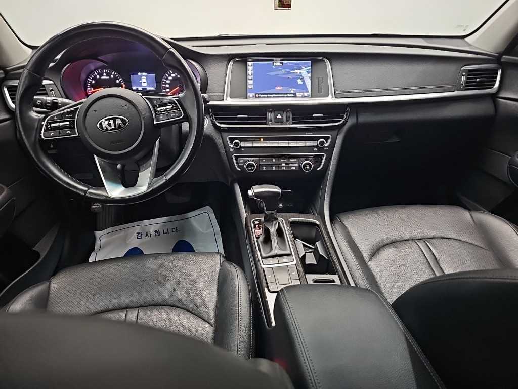 Kia K5 — photo 07