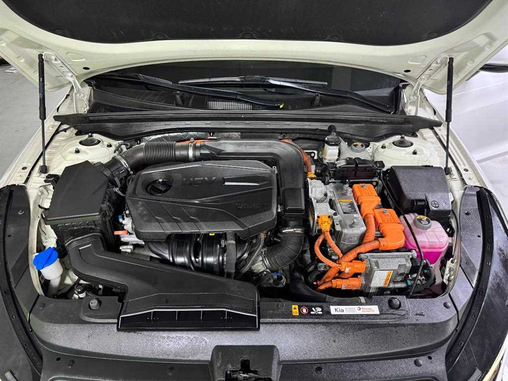 Kia K5 — photo 18