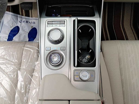 Genesis GV80 — photo 14