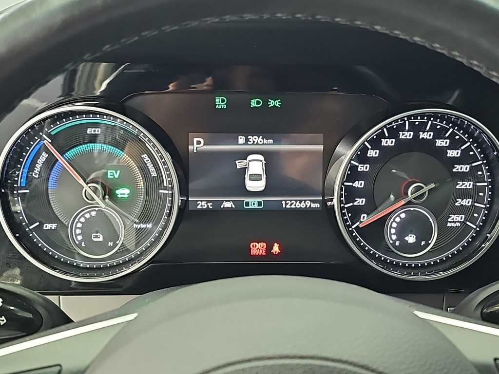 Hyundai Grandeur — photo 06
