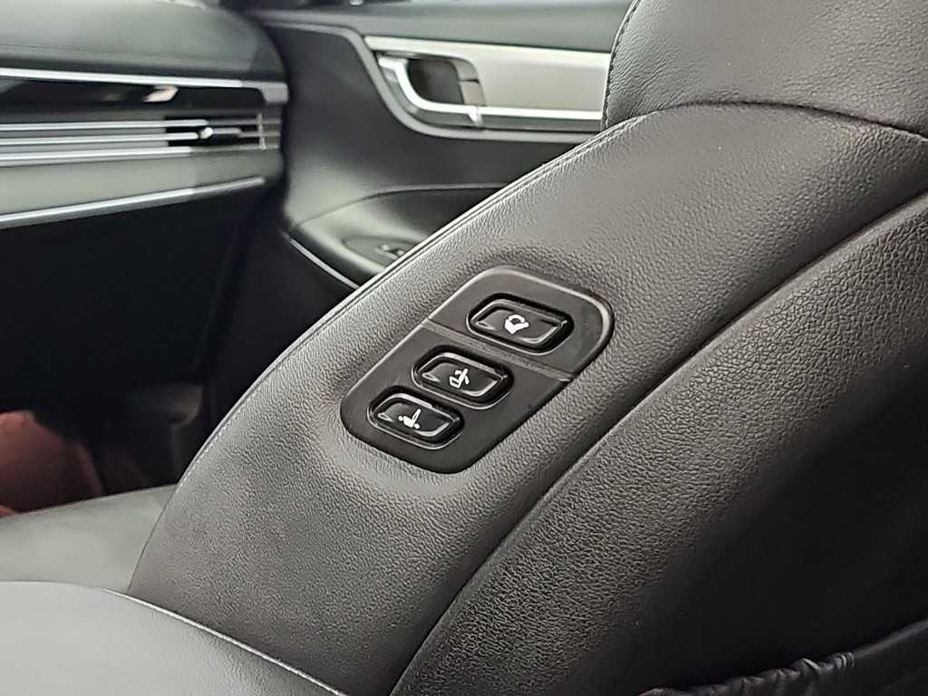 Hyundai Grandeur — photo 13