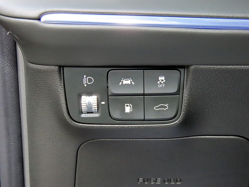 Hyundai Grandeur — photo 13