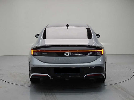 Hyundai Sonata — photo 03