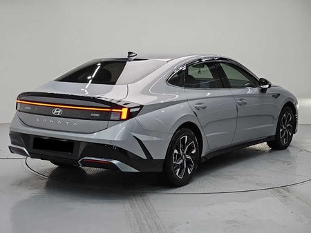 Hyundai Sonata — photo 04