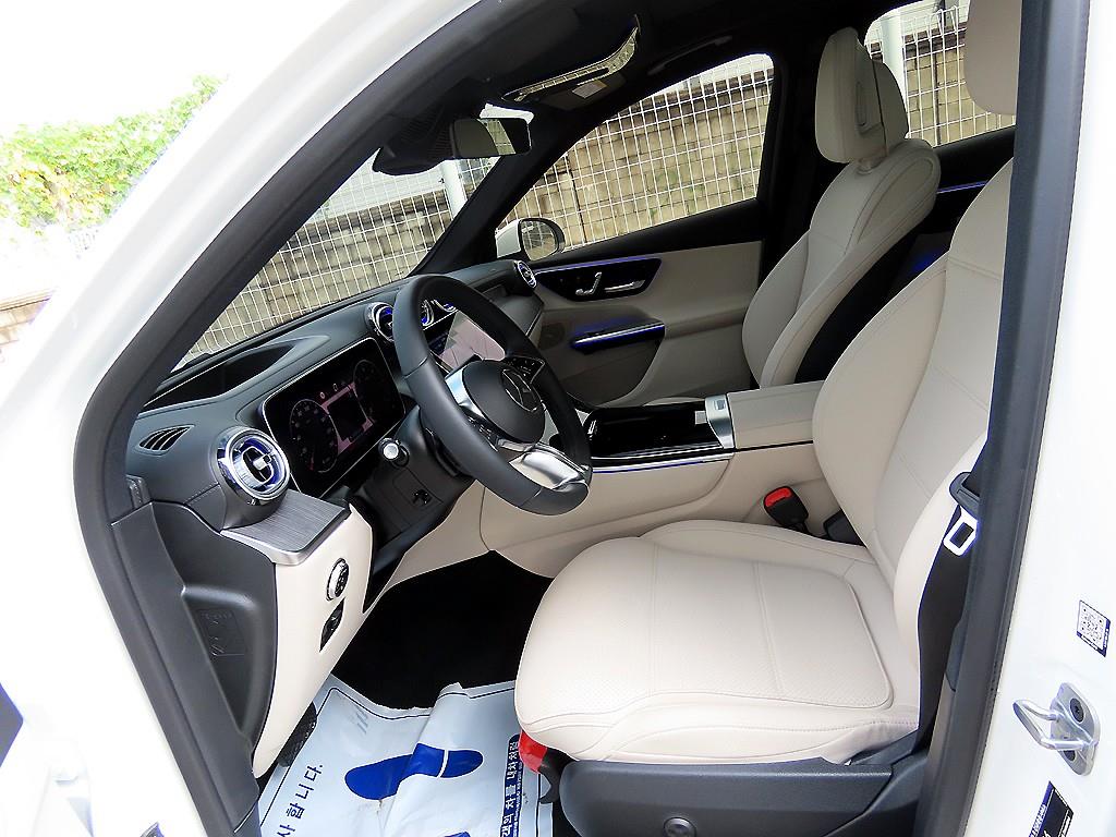 Mercedes-Benz GLC-Class — photo 05