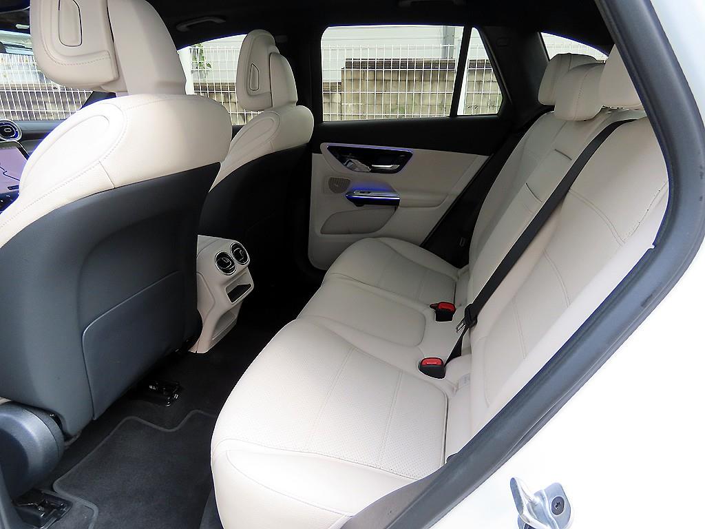 Mercedes-Benz GLC-Class — photo 06