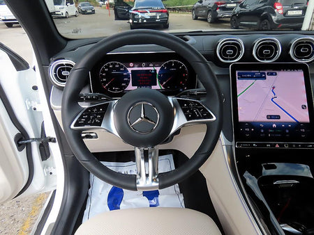 Mercedes-Benz GLC-Class — photo 08