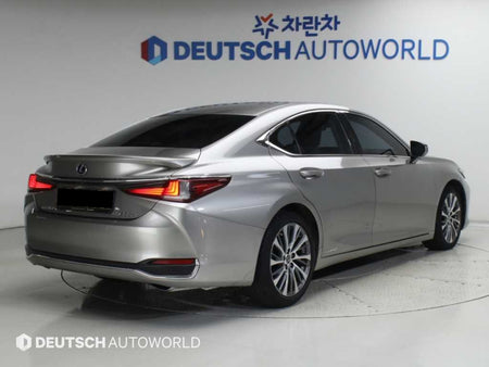 Lexus ES — photo 02