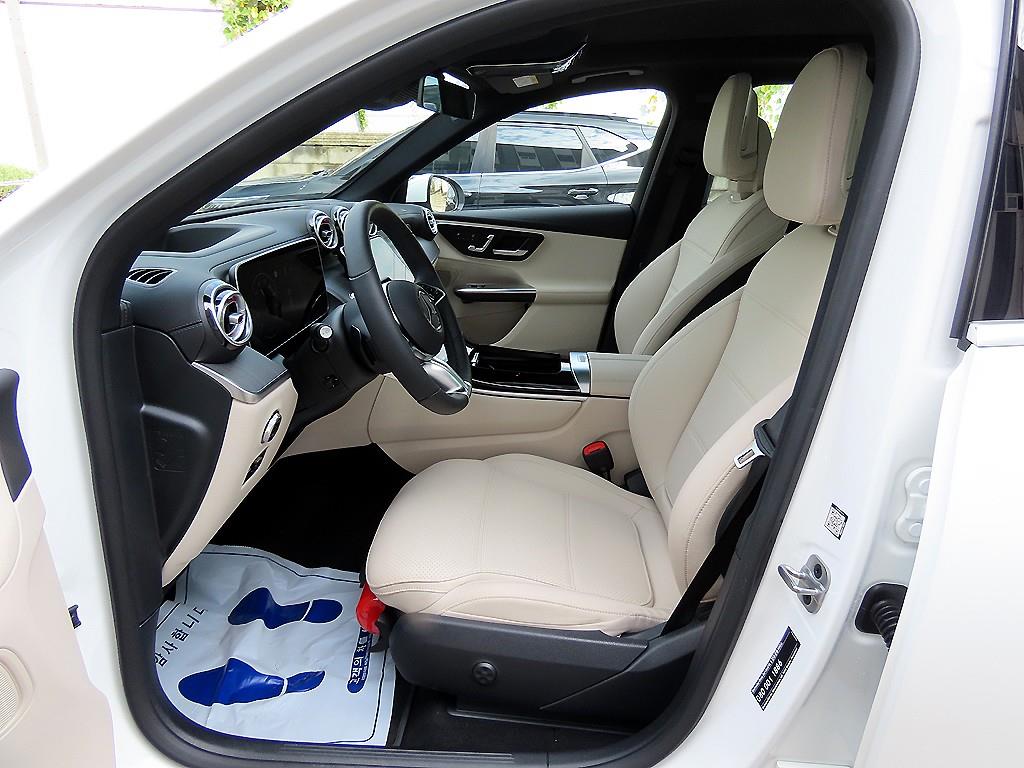 Mercedes-Benz GLC-Class — photo 05
