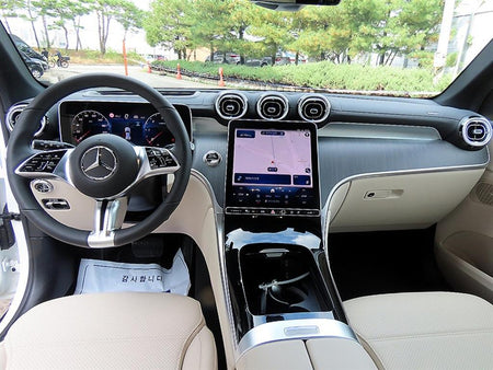 Mercedes-Benz GLC-Class — photo 07