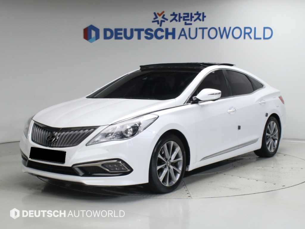 Hyundai Grandeur — photo 01
