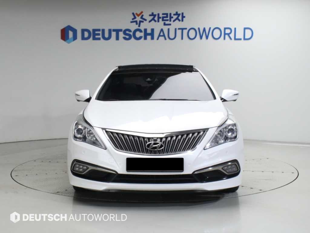 Hyundai Grandeur — photo 03
