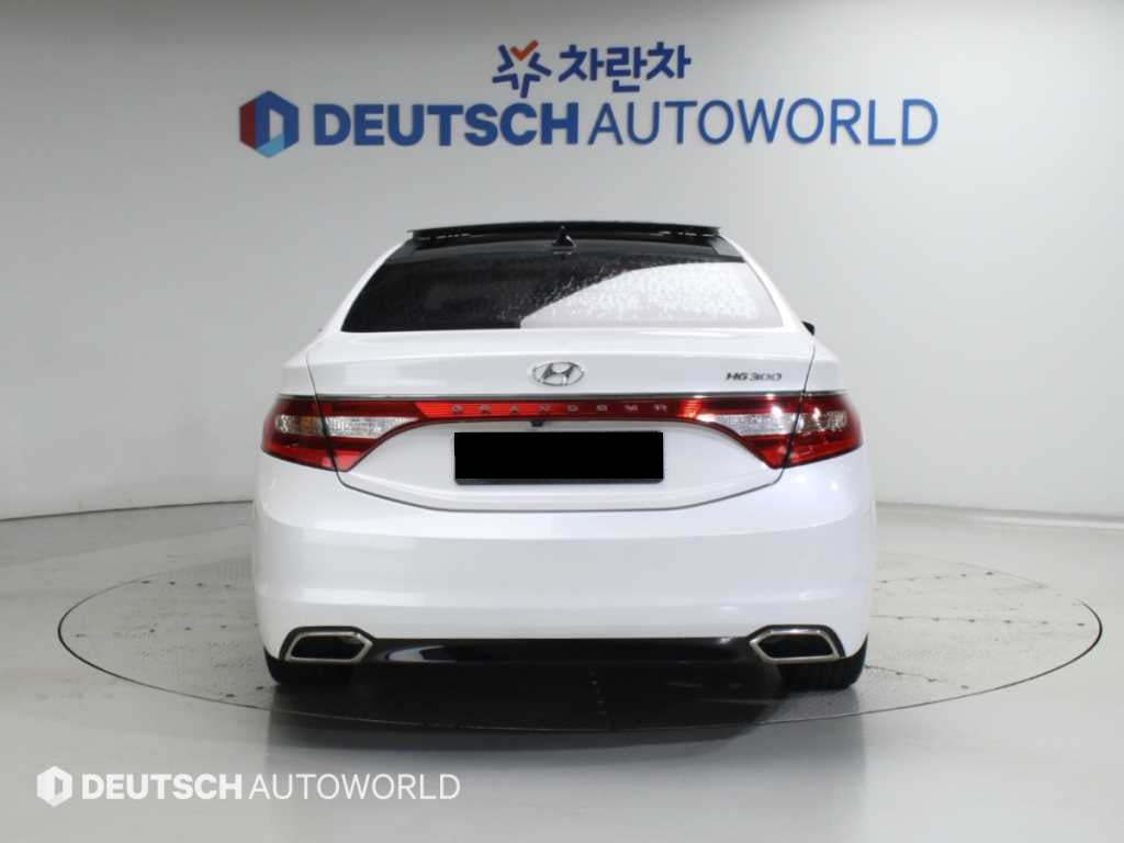 Hyundai Grandeur — photo 04