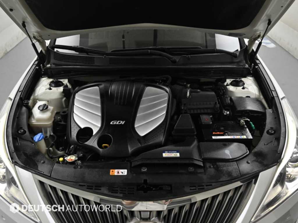 Hyundai Grandeur — photo 07