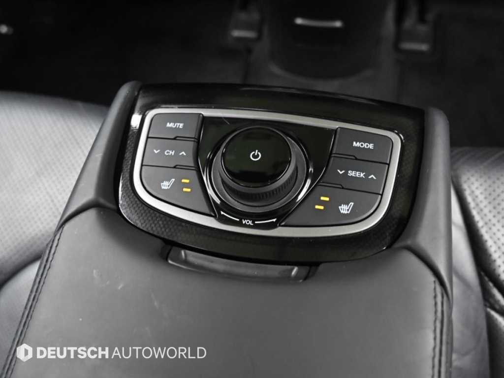 Hyundai Grandeur — photo 19