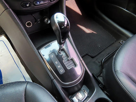 Hyundai Accent — photo 10